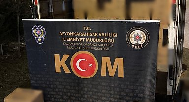 Polis 3 milyon 500 bin adet sahte bandrollü boş makaron ele geçirdi