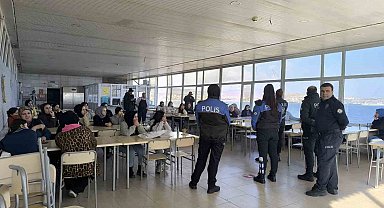 Polis ekiplerinin bilgilendirme çalışmaları devam ediyor