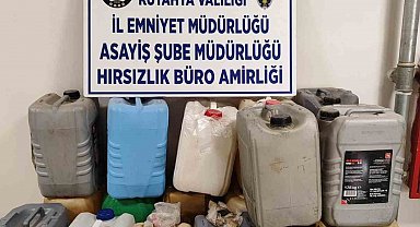 Resmi araçlardan akaryakıt çalıp satan kamu personeli yakalandı