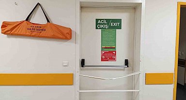 Rize'deki hastanede acil çıkışa 'sigara engeli'