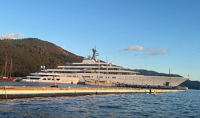Rus milyarderin 1,2 milyar dolarlık yatı 3 yıldır Marmaris'te demirli