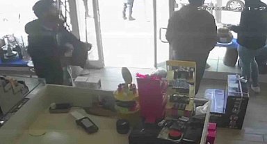 Sadaka kutusunu çalan şahıs yakalandı