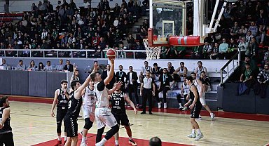 Sakarya Büyükşehir Basketbol İstanbul'da seriyi sürdürmek istiyor