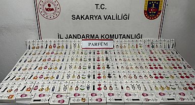 Sakarya'da 250 adet kaçak parfüm ele geçirildi