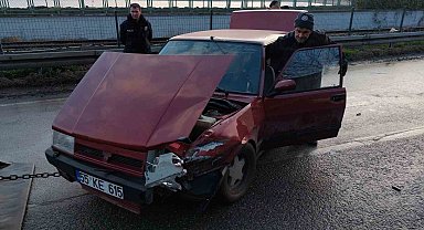 Samsun'da Fiat Tofaş bariyere çarptı: 1 yaralı