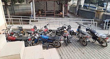 Şase ve motor numaraları kazınmış motosikletlere el konuldu