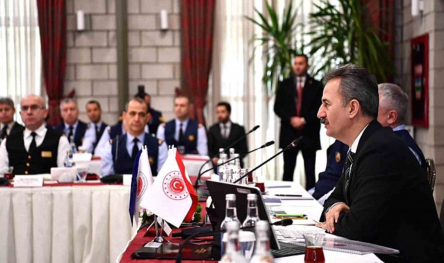 Savunma Sanayii Başkanı Görgün, KAAN'ın değerlendirme toplantısına katıldı