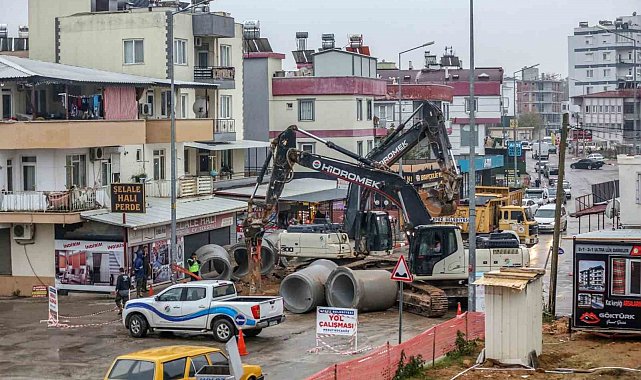 Şelale Mahallesi'nde drenaj hattı yenilendi