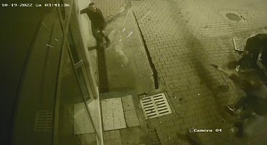 Sokak ortasında oğlu öldürülen kadın: "Oğlum gencecikti, gurbetteydi"