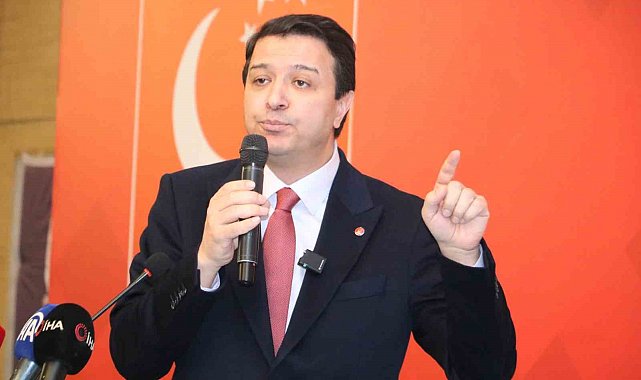SP lideri Arıkan: "Türkiye'yi bekleyen en büyük tehlike hiç şüphesiz ailesiz bir toplumdur"
