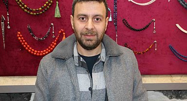 Strese ve hastalıklara iyi geldiğine inanılan kehribar taşları ilgi görüyor