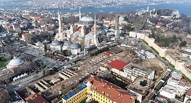 Sultanahmet'te Four Seasons Hotel'i büyütemedi, tarihi alan "Arkeopark" olacak