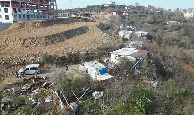 Sultangazi'de parayı kabul etmedi diye evini ateşe verdiler iddiası