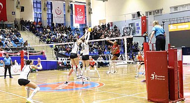 Sultanlar Ligi: Aydın Büyükşehir Belediyespor: 3 - Beşiktaş: 0