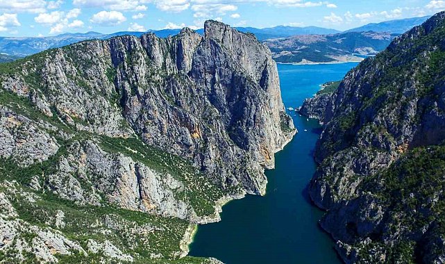 Tabiat parklarına ziyaretçi akını