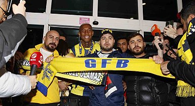 Talisca, İstanbul'a geldi