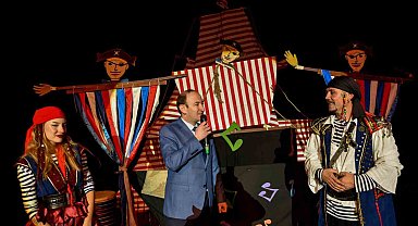 Taşköprü Belediyesi'nden çocuklara eğlenceli tiyatro şöleni