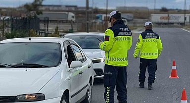 Tekirdağ'da 15 sürücüye 46 bin lira ceza uygulandı