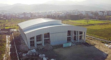 Tekkeköy Yarı Olimpik Yüzme Havuzu'nda sona gelindi