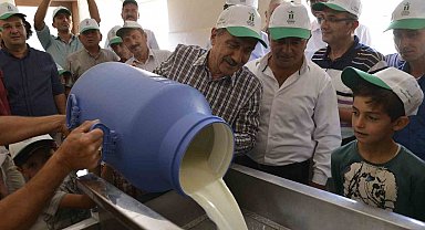 Tepebaşı üreticinin yanında