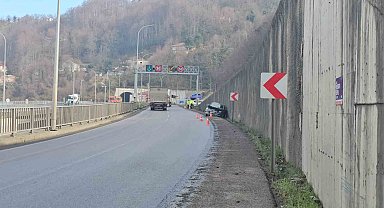 Ters yönde seyreden araca çarpmamak için kaza yaptı