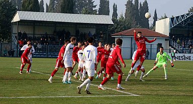 TFF 2. Lig: Karacabey Belediye Spor: 3 - Arnavutköy Belediyespor: 4