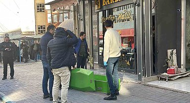 Tıraş olmaya gittiği kuaförde öldürüldü