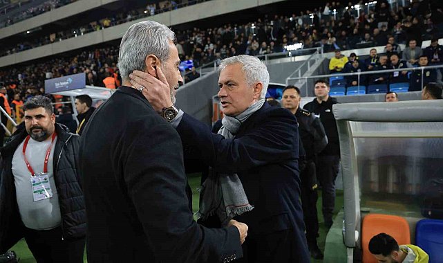 Trendyol Süper Lig: Adana Demirspor: 0 - Fenerbahçe: 0