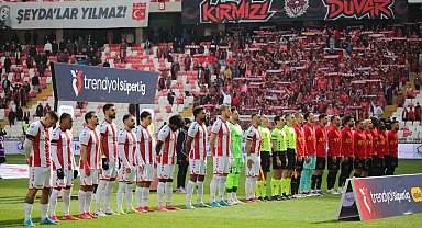 Trendyol Süper Lig: Sivasspor: 3 - Kayserispor: 0