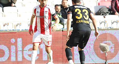 Trendyol Süper Lig: Sivasspor: 5 - Kayserispor: 2