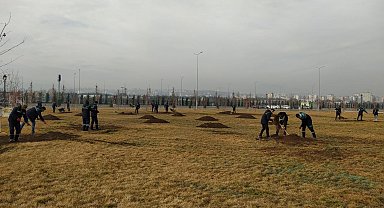 Türkiye'nin en büyük millet bahçesinde bahar hazırlıkları başladı