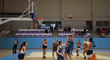 U16 Kızlar Kulüp Basketbol Müsabakaları tamamlandı