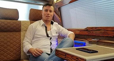 Uşak'ta yanan araçta cesedi bulunan genç, Kütahya'da son yolculuğuna uğurlandı