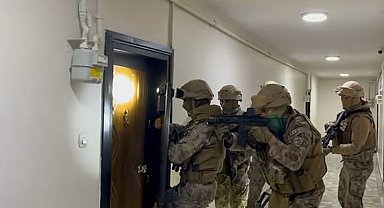 Uyuşturucu tacirlerinin yeni yöntemi polislerin gözünden kaçmadı: Kargo ile teslim ediyorlarmış