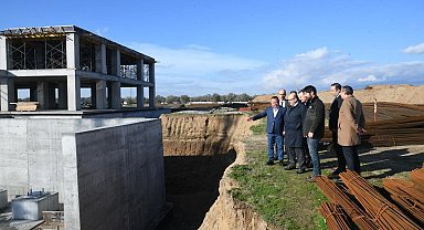 Vali İsmail Ustaoğlu Edremit'te incelemelerde bulundu