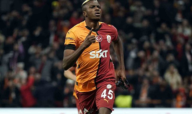 Victor Osimhen, ligdeki 12. golünü attı