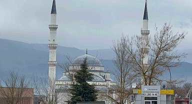 Yangın faciasında yaşamını yitirenler için 1270 camide sala okundu