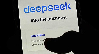 Yapay zeka dünyasında Çin'in DeepSeek uygulaması ChatGPT'ye rakip oldu