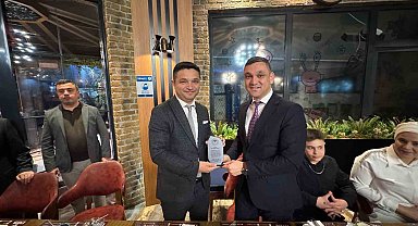 Yeniay'a veda programı