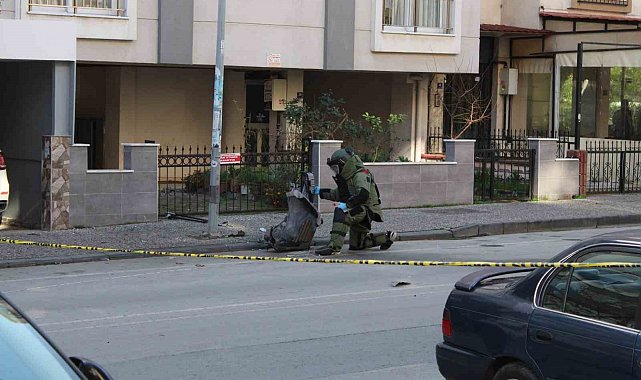 Yol kenarına bırakılan şüpheli valiz ekipleri harekete geçirdi