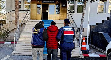 Yozgat'ta FETÖ üyesi saklandığı yerde yakalandı
