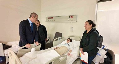 Yüreğir Kaymakamlığı 90 çocuğu sünnet ettirdi