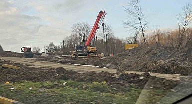 Zonguldak-Ereğli yolunda heyelan sonrası çalışmalar sürüyor