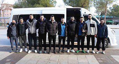 1. Lig'i hedefleyen Denizlispor, play-off için Eskişehir'e gitti