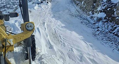 16 köy ve bağlı mezralarına ulaşım sağlanamıyor