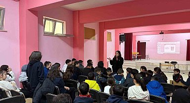 250 ortaokullu öğrencilere bilgilendirme yapıldı