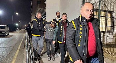 3 gün boyunca AVM havalandırmasında saklanan hırsız yakalandı