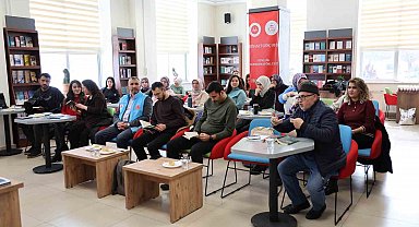 'Nitelikli okur buluşmaları' 3 yıldır devam ediyor