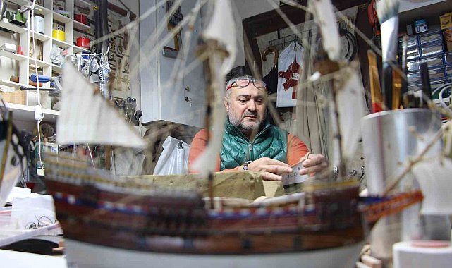 40 metrekarelik dükkandan Amerika'ya gemi maketi gönderiyor