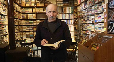 45 yılda 30 bin kitap biriktirdi, gençlerin kullanımına sundu